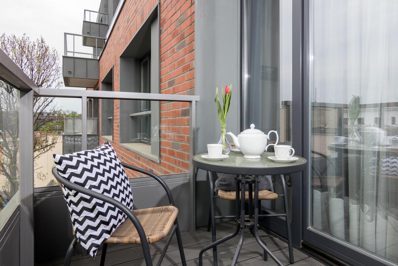 קרקוב Wawrzynca Apartment With Parking מראה חיצוני תמונה